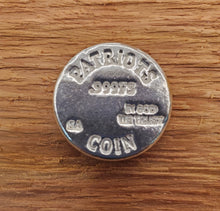 Load image into Gallery viewer, patriots-coin-eagle-3-1oz-hand-poured-silver-coa-limited-mintage-999-silver-platinum-coin